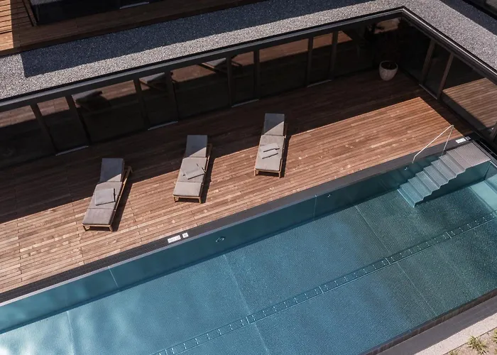Zelloon Boutique Hotel