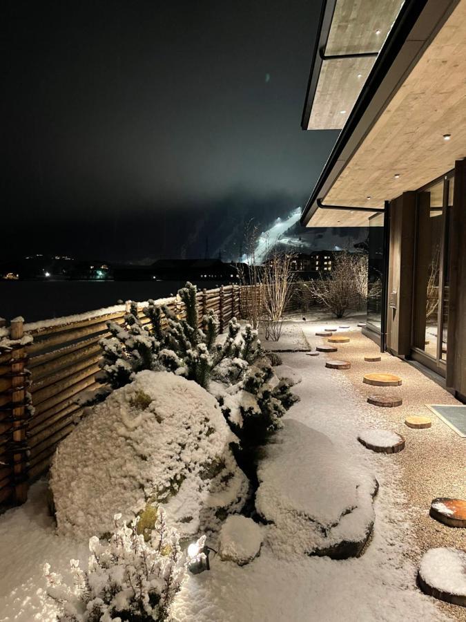 Zelloon Boutique Hotel *